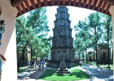 hue-pagode dame celeste vietnam