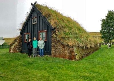 eglise en terre islande