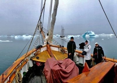navigation with icebergs