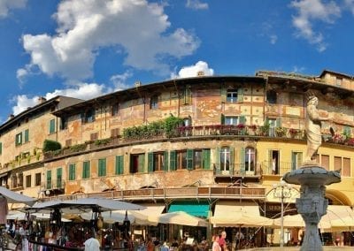 verona piazza erbe italia