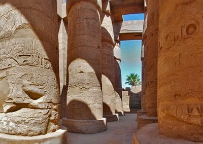 karnak colonnes egypte
