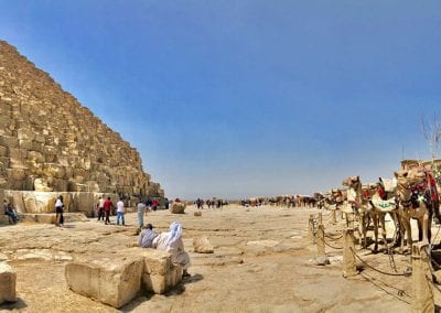 pyramides de guizeh caire egypt
