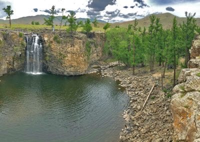 orkhon river waterfall mong