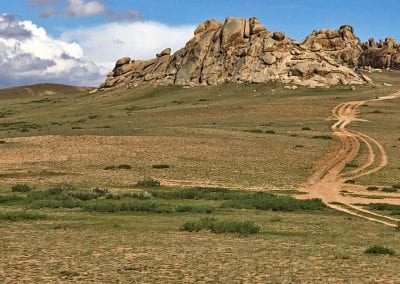 pistes de la steppe mongole